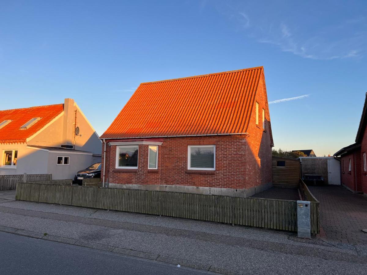 Hyggeligt Byhus Harboør Eksteriør billede